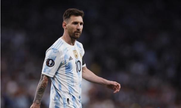 90后当月嫂、本科生做育婴师！家政圈变天，经纪人怎么接招？